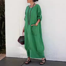Indlæs billede til gallerivisning Ensfarvet lommekjole med rund hals Lang kjole