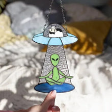 Indlæs billede til gallerivisning Alien Cow vedhæng