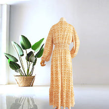 Indlæs billede til gallerivisning Ny V-hals-lang kjole med blomsterprint