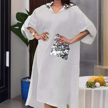 Indlæs billede til gallerivisning Maxikjole med hætte og pailletter i fiskeskæl