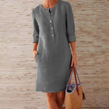 Indlæs billede til gallerivisning Renfarvet casual kjole med rund hals i bomuld og hør