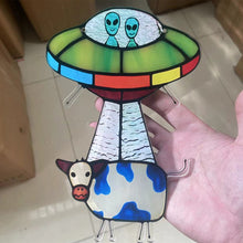 Indlæs billede til gallerivisning Alien Cow vedhæng