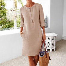 Indlæs billede til gallerivisning Renfarvet casual kjole med rund hals i bomuld og hør