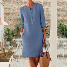 Indlæs billede til gallerivisning Renfarvet casual kjole med rund hals i bomuld og hør