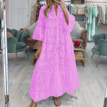 Indlæs billede til gallerivisning Blondekjole med udslåede ærmer og V-hals