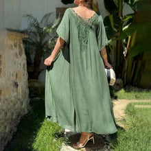 Indlæs billede til gallerivisning Patchwork-kjole med blondekant