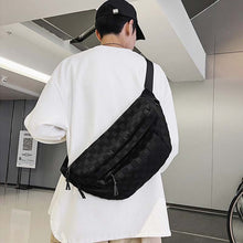 Indlæs billede til gallerivisning Ternet taske til brystet