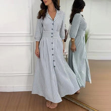 Indlæs billede til gallerivisning Stribet nederdel med revers og knapper