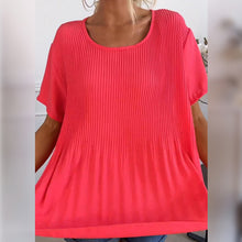 Indlæs billede til gallerivisning Ensfarvet plisseret bluse med rund hals