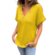 Indlæs billede til gallerivisning Kortærmet top med V-udskæring og nitter