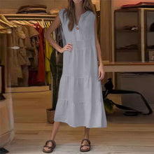 Indlæs billede til gallerivisning Lang kjole med V-hals og knapper uden ærmer til kvinder