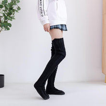 Indlæs billede til gallerivisning Strikkede lange vintersokker