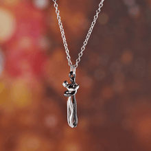 Indlæs billede til gallerivisning Heldigvis ejer dig - Knus halskæde