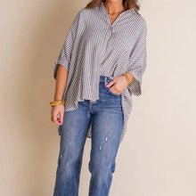 Indlæs billede til gallerivisning Helt ny løs stribet baggy knapskjorte