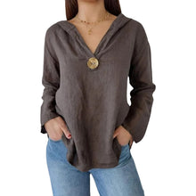 Indlæs billede til gallerivisning Sweatshirt med hætte og V-udskæring med en enkelt knap
