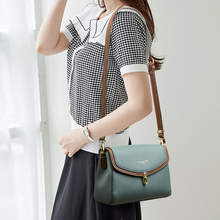 Indlæs billede til gallerivisning Elegant og robust skuldertaske til kvinder