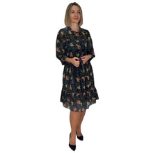 Indlæs billede til gallerivisning Afslappet lang nederdel med ahornblad-print og ingen linning