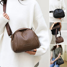 Indlæs billede til gallerivisning Skuldertaske i vævet skal