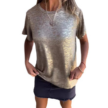 Indlæs billede til gallerivisning Kortærmet T-shirt med guldfolie