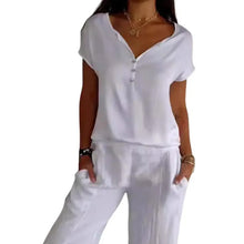 Indlæs billede til gallerivisning T-shirt med V-hals og korte, glatte ærmer