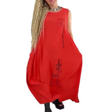 Indlæs billede til gallerivisning Afslappet ærmeløs maxikjole med abstrakt tryk