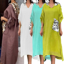 Indlæs billede til gallerivisning Maxikjole med hætte og pailletter i fiskeskæl