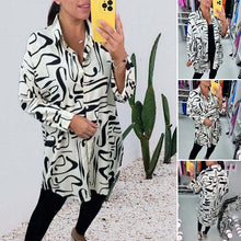 Indlæs billede til gallerivisning Overdimensioneret skjorte med abstrakt print