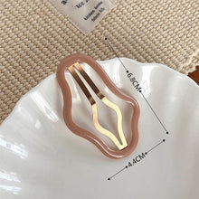 Indlæs billede til gallerivisning Cloud-shaped Hollow Bang Clip