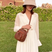 Indlæs billede til gallerivisning Skulder/Budbringertaske i blødt læder