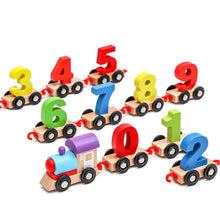 Indlæs billede til gallerivisning Digitalt legetøjstog i træ