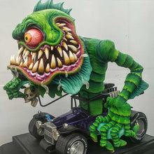 Indlæs billede til gallerivisning Vredt monster statue