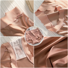 Indlæs billede til gallerivisning Mellemtaljet satinundertøj (Dame)