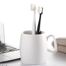 Indlæs billede til gallerivisning Tandbørste med 10,000 hår