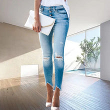 Indlæs billede til gallerivisning Uregelmæssige flossede jeans