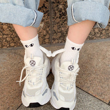 Indlæs billede til gallerivisning Magnetiske holde-i-hånd sokker