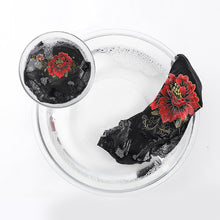 Indlæs billede til gallerivisning Højtaljede blondebroderi trusser