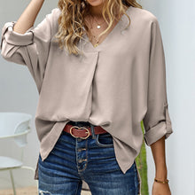 Indlæs billede til gallerivisning Long-sleeved solid v-neck blouse