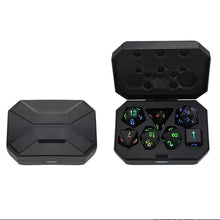 Indlæs billede til gallerivisning LED Flash terninger sæt 7-pack De elektroniske terninger