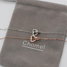 Indlæs billede til gallerivisning Sammenlåsende hjerter halskæde