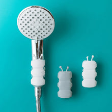 Indlæs billede til gallerivisning Justerbar brusehovedholder i silikone