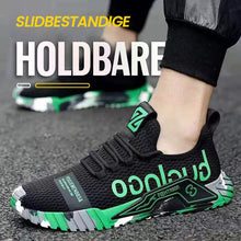 Indlæs billede til gallerivisning Ventilerende sneakers med beskyttende tåkappe i stål