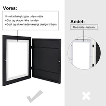 Indlæs billede til gallerivisning Saker Kunstrammer til børnekunstprojekter (25x32cm)