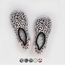 Indlæs billede til gallerivisning Skridsikre, bløde sokker