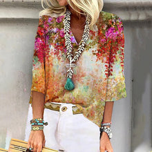 Indlæs billede til gallerivisning V-halsudskåren bluse med tryk