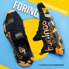 Indlæs billede til gallerivisning Ventilerende sneakers med beskyttende tåkappe i stål