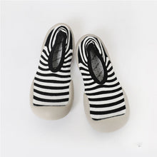 Indlæs billede til gallerivisning Skridsikre, bløde sokker