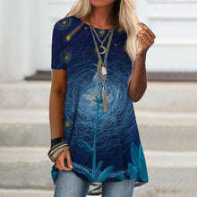 Indlæs billede til gallerivisning Kortærmet T-shirt med digitalt print