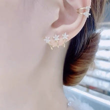 Indlæs billede til gallerivisning Tre blomster én gennemboret øreringe