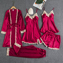 Indlæs billede til gallerivisning Blød og behagelig blondepyjamas i issilke
