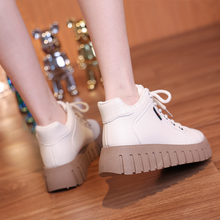 Indlæs billede til gallerivisning Populære lavskårne støvler med tyk sål